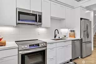 6320 41st Ave SW, Seattle, WA 98136 - Photo 11