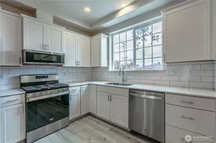 334 9th Ave SE, Puyallup, WA 98372 - Photo 9