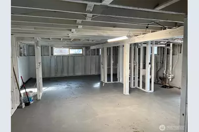 4053 NE 55th Street, Seattle, WA 98105 - Photo 17