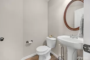 230 202nd St SW, Lynnwood, WA 98036 - Photo 31