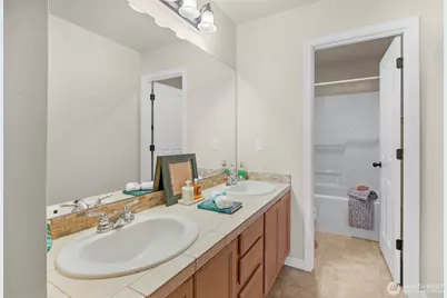 230 202nd Street SW, Lynnwood, WA 98036 - Photo 29