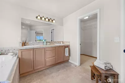 230 202nd Street SW, Lynnwood, WA 98036 - Photo 23