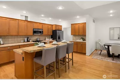 2166 NW Spring Fork Lane, Issaquah, WA 98027 - Photo 13