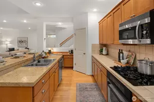 2166 NW Spring Fork Ln, Issaquah, WA 98027 - Photo 15