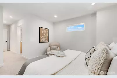 4123 B Chilberg Avenue SW, Seattle, WA 98116 - Photo 15