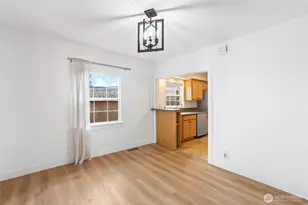 408 S 49th St, Tacoma, WA 98408 - Photo 9