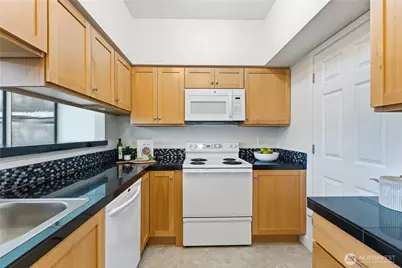 18930 Bothell-Everett Highway #G105, Bothell, WA 98012 - Photo 15