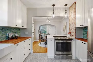 9231 39th Ave S, Seattle, WA 98118 - Photo 13