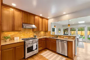 9716 14th Ave NW, Seattle, WA 98117 - Photo 13