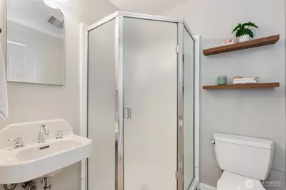 9716 14th Avenue NW, Seattle, WA 98117 - Photo 19