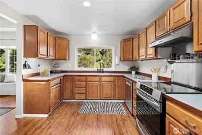 23022 7th Avenue SE, Bothell, WA 98021 - Photo 7