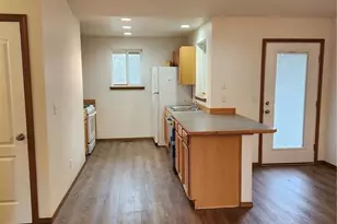 240 Poplar St, Port Orchard, WA 98366 - Photo 9