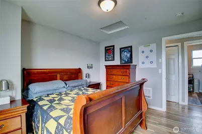 1812 N 30th Street, Mount Vernon, WA 98273 - Photo 13