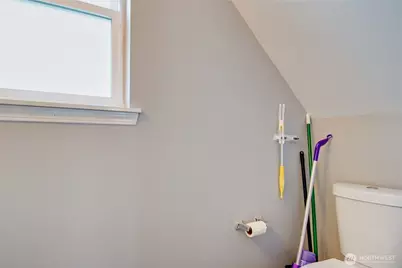 1812 N 30th Street, Mount Vernon, WA 98273 - Photo 11