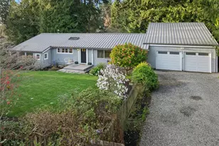 9420 NE Eric Ave, Bainbridge Island, WA 98110 - Photo 3