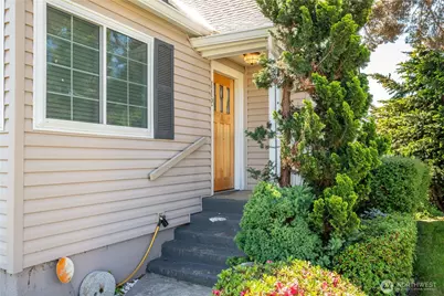 412 Kirby Avenue SE, Castle Rock, WA 98611 - Photo 9