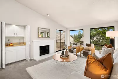 15175 Sunwood Boulevard #DD32, Tukwila, WA 98188 - Photo 5