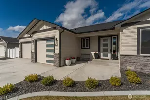 2637 Patriot Wy SE, East Wenatchee, WA 98802 - Photo 3