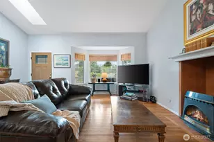 671 E Old Ranch Rd, Allyn, WA 98524 - Photo 9