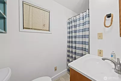 5530 E Mason Lake Drive W, Grapeview, WA 98546 - Photo 17