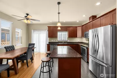 10250 17th Avenue SW, Seattle, WA 98146 - Photo 7