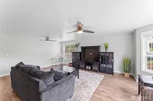 105 Wilshire Way, Kelso, WA 98626 - Photo 5
