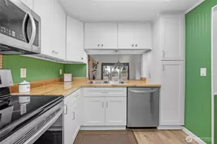 13715 SE 258th Pl, Kent, WA 98042 - Photo 7