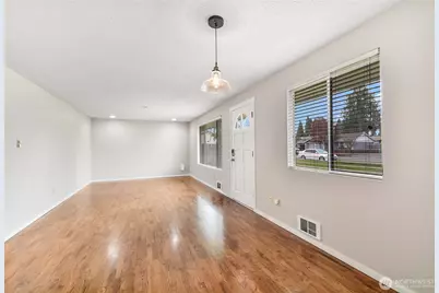 4731 74th Place NE, Marysville, WA 98270 - Photo 7