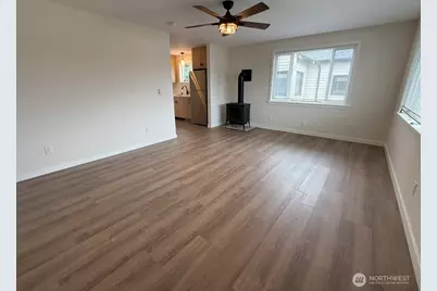 418 Williams Avenue N, Renton, WA 98057 - Photo 11