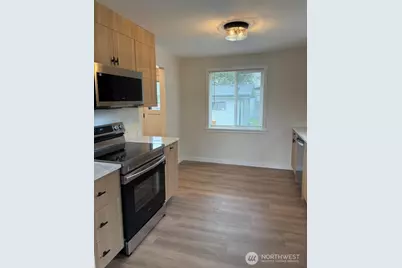 418 Williams Avenue N, Renton, WA 98057 - Photo 7