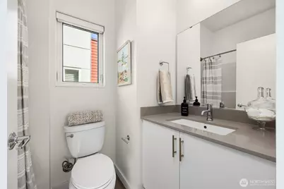 12526 15th Avenue NE #D, Seattle, WA 98125 - Photo 25