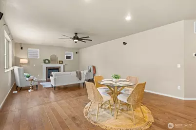 4919 79th Avenue NE, Marysville, WA 98270 - Photo 9