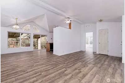 1051 E Crestview Drive, Shelton, WA 98584 - Photo 5