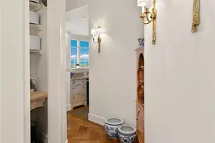 2801 1st Ave, Seattle, WA 98121 - Photo 15