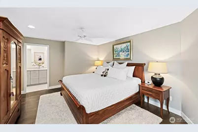 5535 Lake Washington Boulevard NE #302, Kirkland, WA 98033 - Photo 13