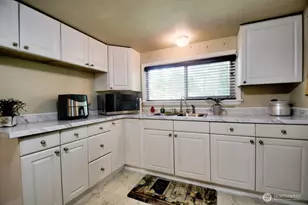 1422 Brawne Ave NW, Olympia, WA 98502 - Photo 11