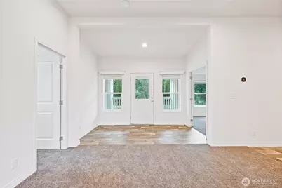 1728 Spirit Lake Highway, Castle Rock, WA 98611 - Photo 3