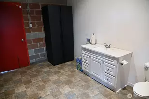 163 Reagan Ln, Eatonville, WA 98328 - Photo 9