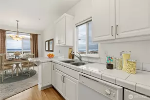 2420 Grand Ave, Everett, WA 98201 - Photo 11