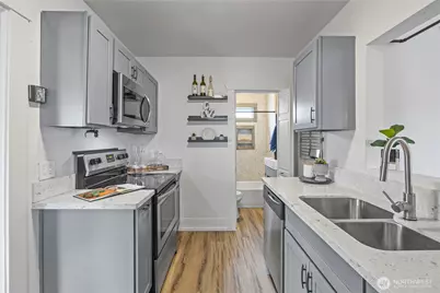 6822 S Lawrence Street, Tacoma, WA 98409 - Photo 9