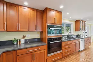 4054 52nd Ave SW, Seattle, WA 98116 - Photo 7