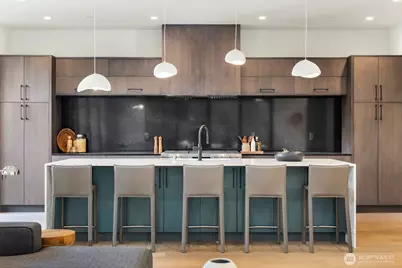 1653 105th Avenue SE, Bellevue, WA 98004 - Photo 7