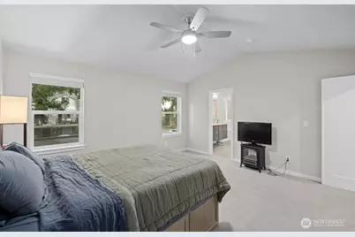 8609 244th Street SW #11, Edmonds, WA 98026 - Photo 19