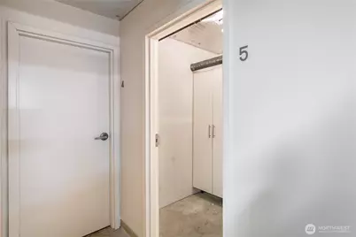 735 1st Street S #103, Kirkland, WA 98033 - Photo 25