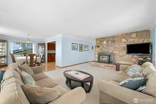 3962 Saltspring Dr, Ferndale, WA 98248 - Photo 11