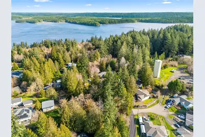 9733 Lookout Drive NW, Olympia, WA 98502 - Photo 35