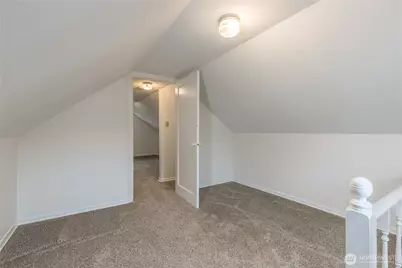 9229 S 200th Street, Kent, WA 98031 - Photo 7