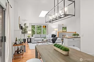 14702 255th Ave SE, Issaquah, WA 98027 - Photo 9