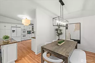 14702 255th Ave SE, Issaquah, WA 98027 - Photo 9