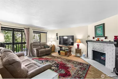 1211 N 8th Street #4, Mount Vernon, WA 98273 - Photo 3